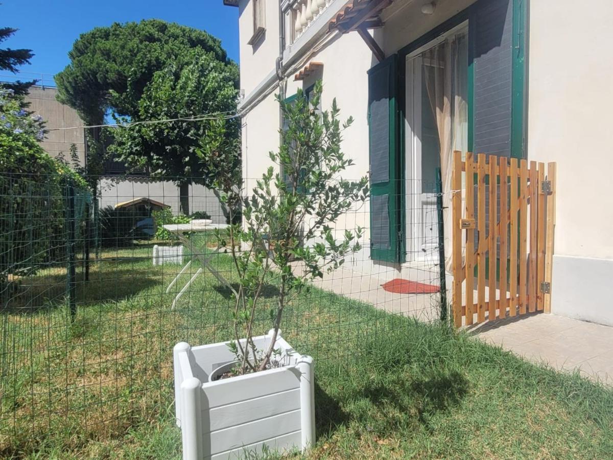 Casa Siria Apartment Ливорно Екстериор снимка